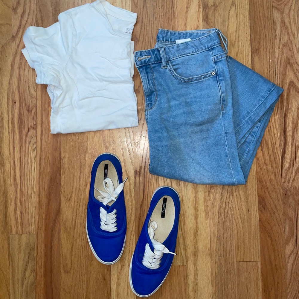 FOREVER21 Blue Canvas Low-Top Sneakers
